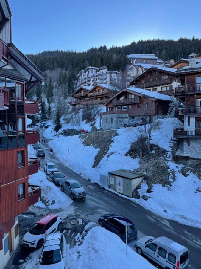 Appartement La Tania 2 Pieces Garage Dans Chalet Pied Pistes المظهر الخارجي الصورة